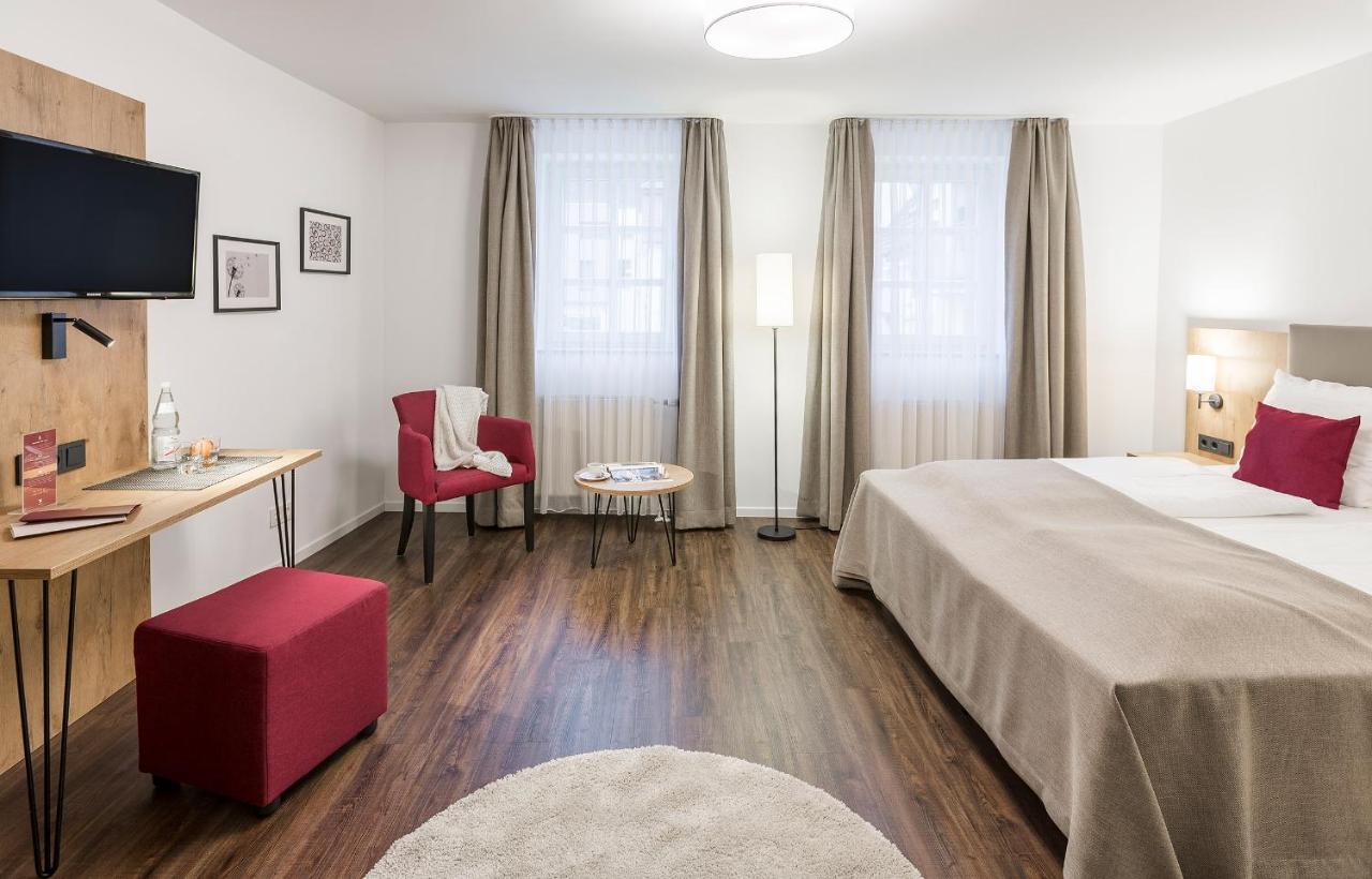 Hotel & Restaurant Lamm Mosbach  Luaran gambar